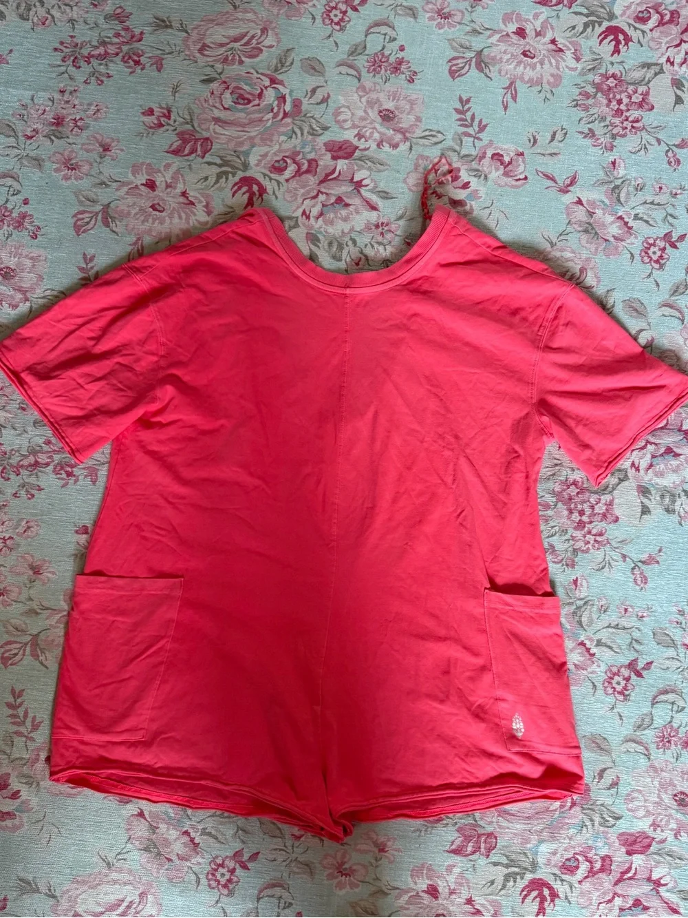 NWOT FP Movement by Free People Coral Pink V‑Back Romper size S - Picture 3 of 4